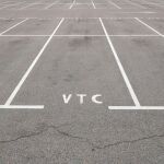 Un parking para VTC totalmente vacío en el aeropuerto de Barcelona
