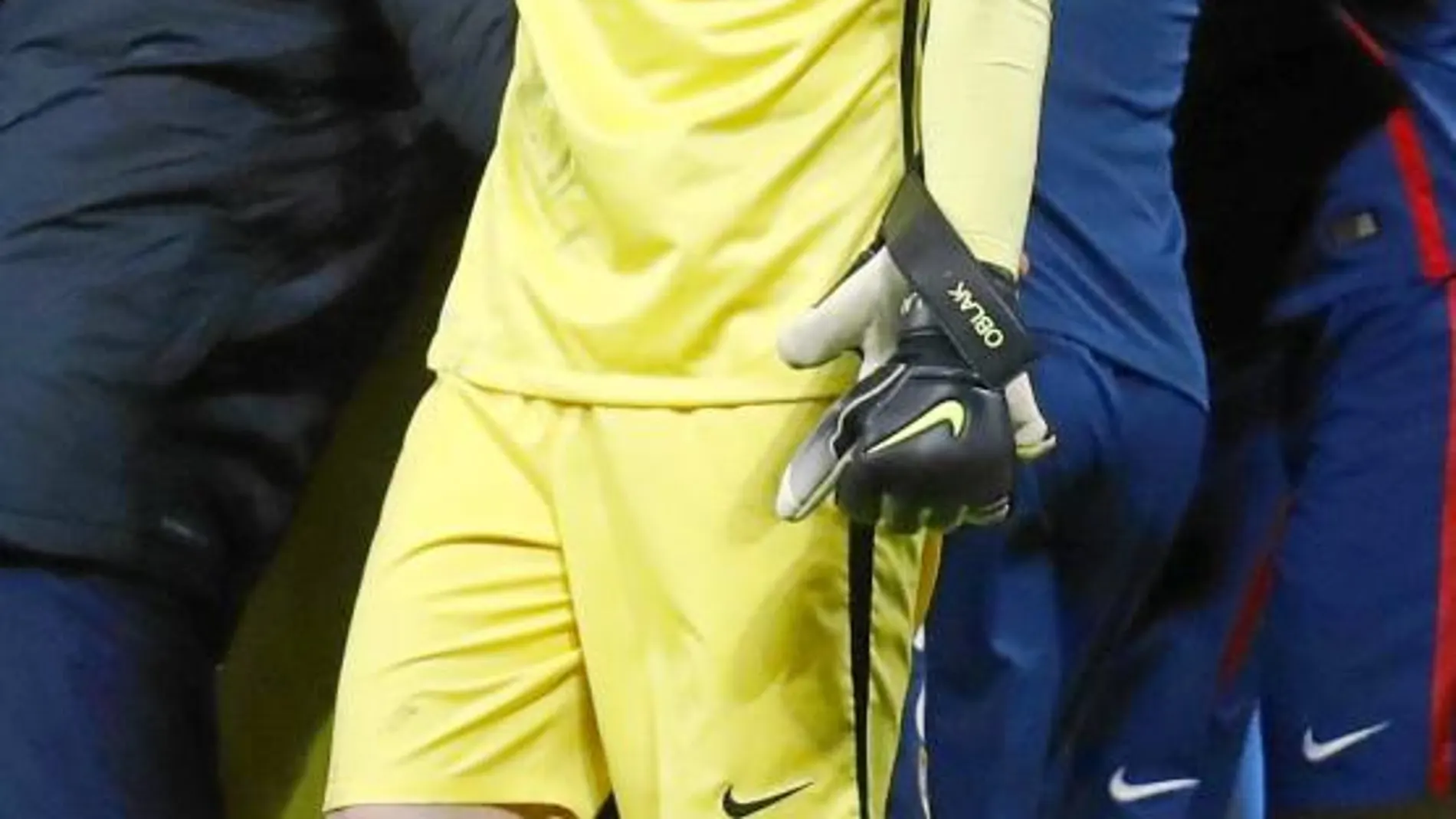 Oblak estará de baja entre tres y cuatro meses