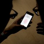 Un iPhone con el sistema tradicional de huella dactilar / AP