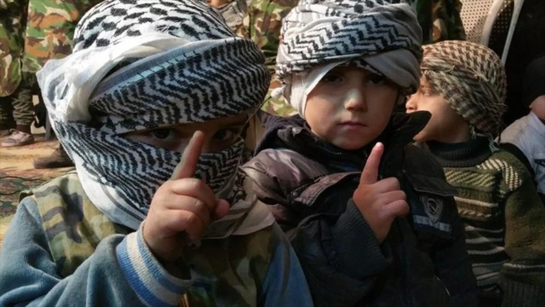 El DAESH utiliza niños para que se suiciden con los coches bomba