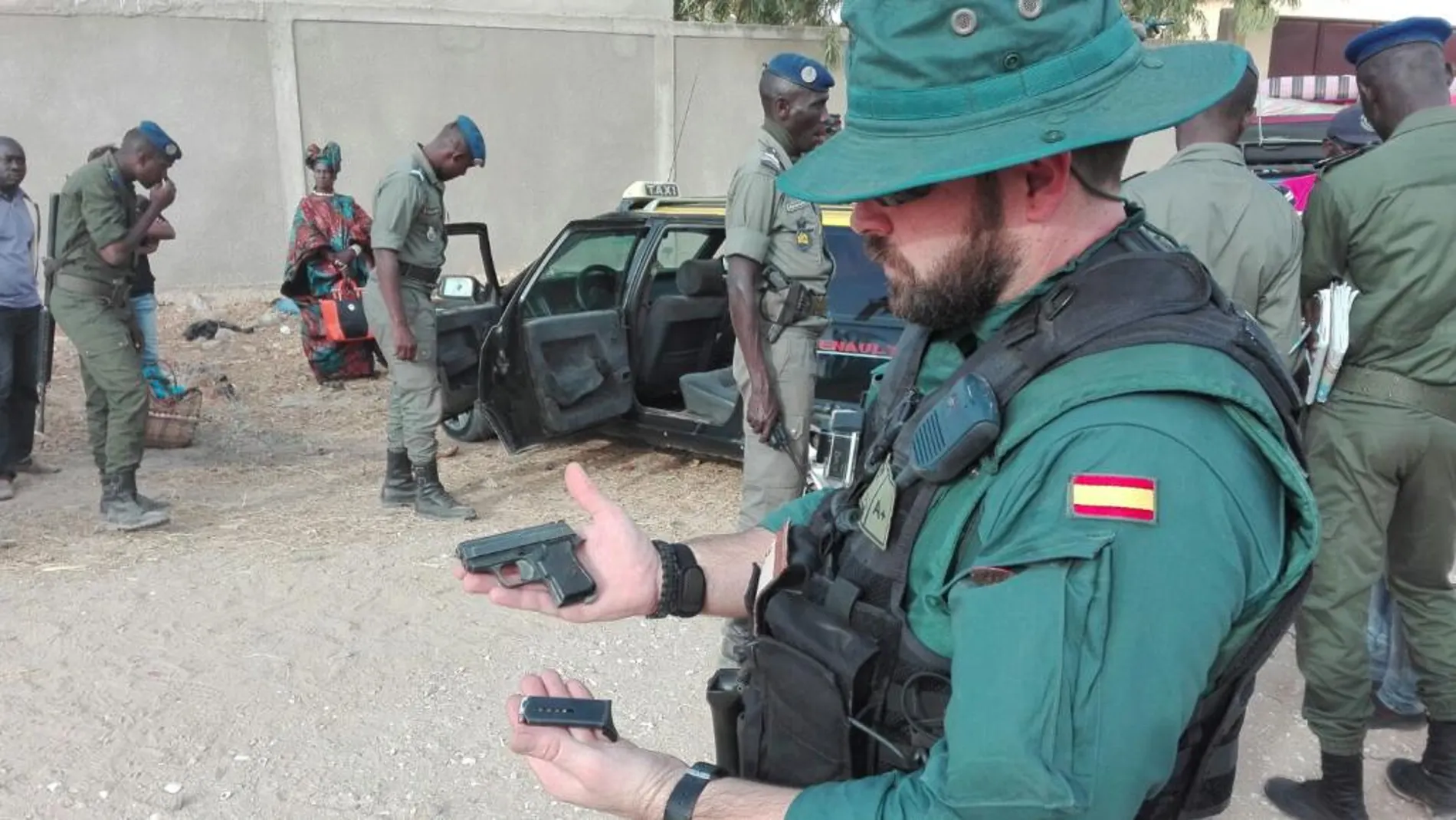 La Guardia Civil colabora en la incautación de armas en Senegal