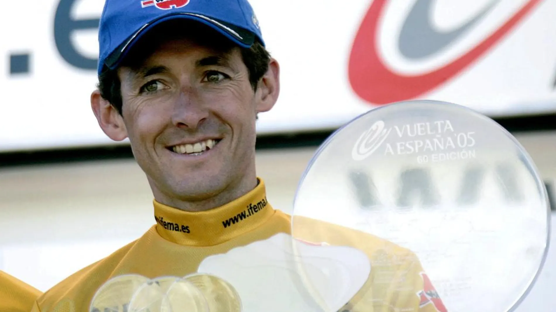 Roberto Heras, tras proclamarse vencedor por cuarta vez de la Vuelta ciclista a España