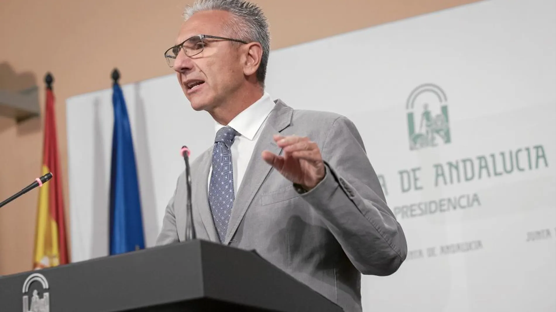 El portavoz del Ejecutivo andaluz, Miguel Ángel Vázquez, ayer tras el Consejo de Gobierno