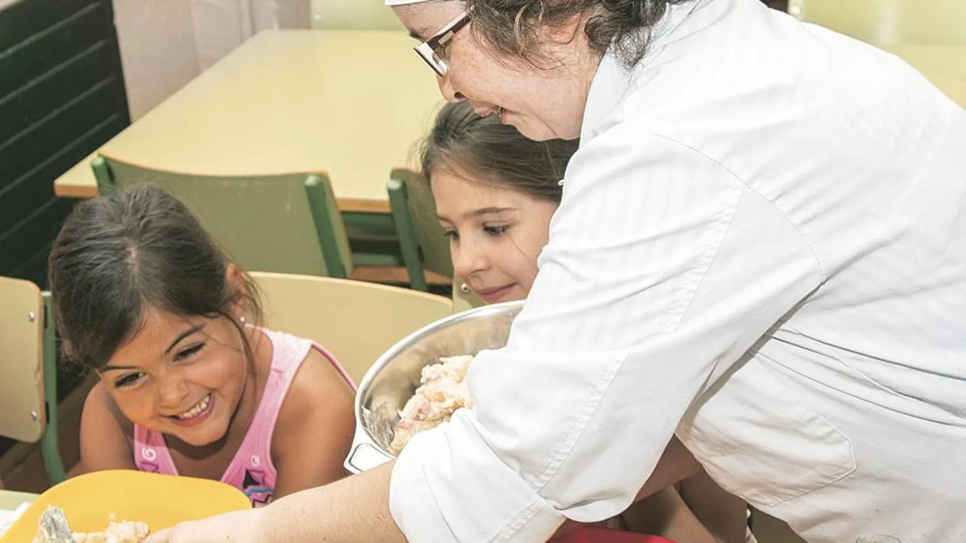 Clece cada año desarrolla actividades con los más pequeños para inculcarles hábitos de vida saludables