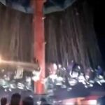 Se desploman las «sillas voladoras» de un parque de atracciones