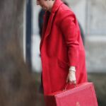 Theresa May a su regreso ayer a su residencia de Downing Street