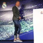 Zinedine Zidane apostó por un conjunto deportivo con una genial combinación de colores / Gtres