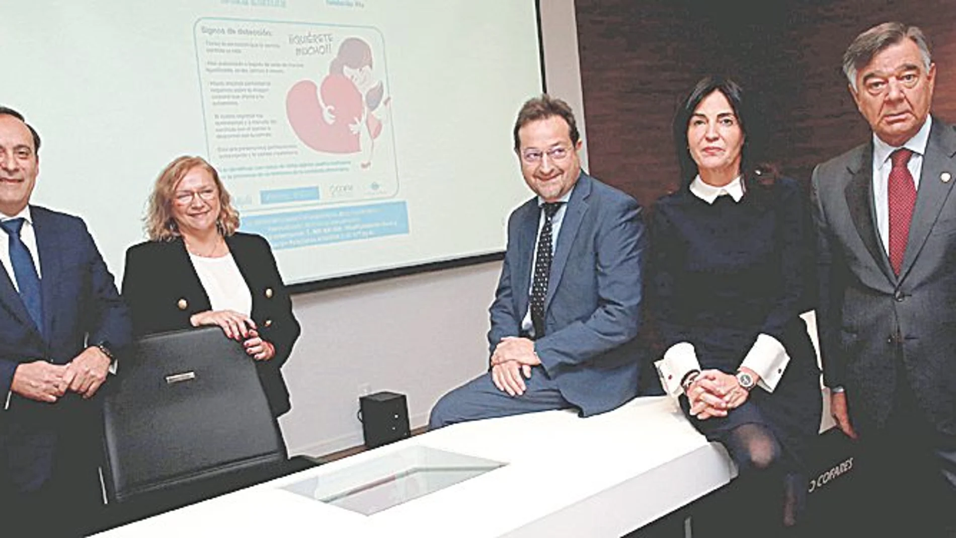 Eduardo Pastor, Montserrat Graell, Fernando Prados, Raquel Linares y Luis González / Foto: C. Pastrano