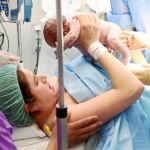 De todos los partos asistidos en los hospitales del Sistema Nacional de Salud un 21,8% se realizaron mediante cesárea / Foto: Efe