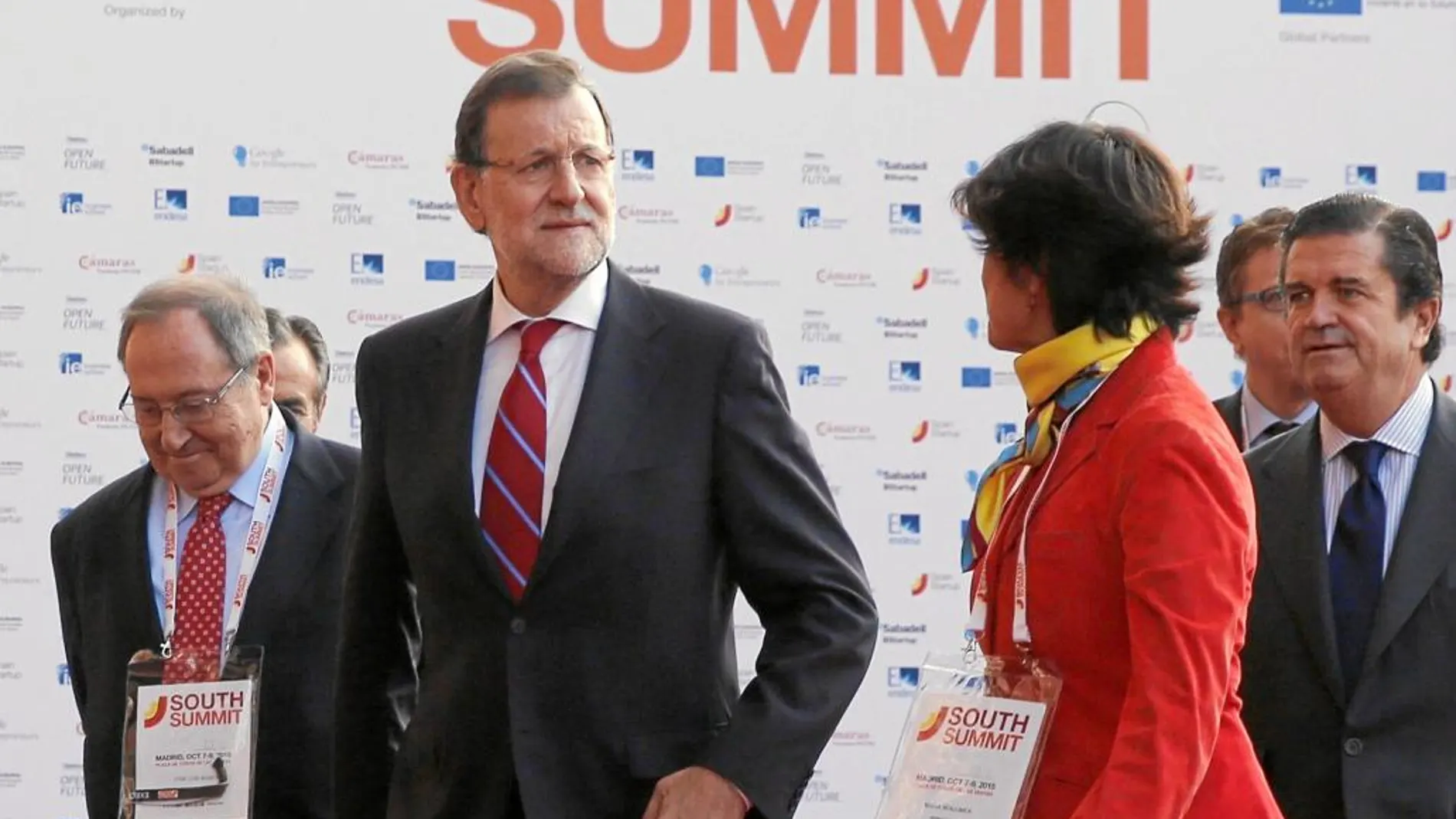 Mariano Rajoy, ayer, en uno de los «stands» de la South Summit 2015