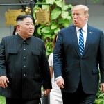 Kim Jong Un y Donald Trump durante su último encuentro en Vietnam, el 28 de febrero