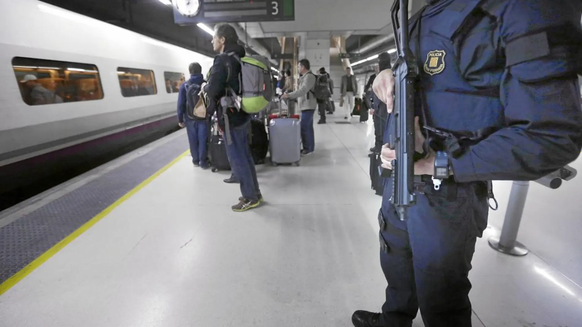 El nivel de alerta por el terrorismo yihadista se mantiene en 4 sobre 5 en Cataluña
