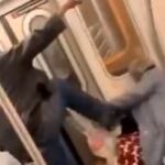 Captura del vídeo de la agresión / Twitter