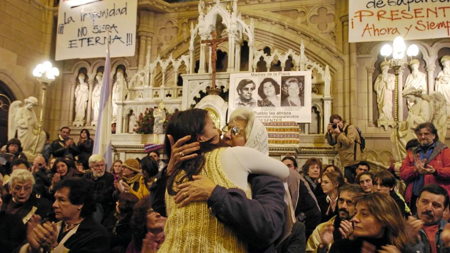 El Papa gestionó el entierro en Santa Cruz