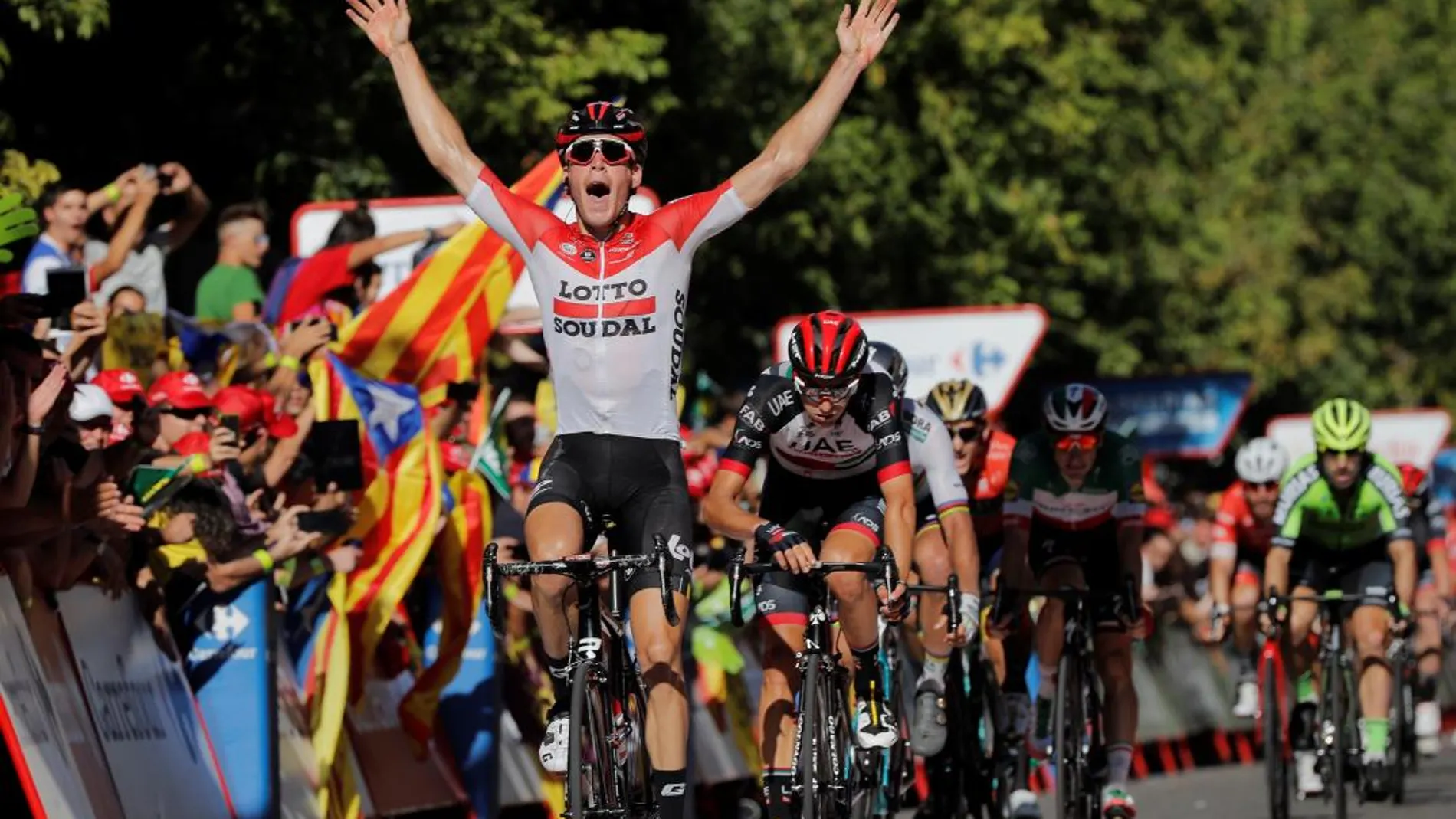 El ciclista belga Jelle Wallays se impone en decimoctava etapa de la Vuelta entre Ejea de los Caballeros y Lérida/Foto: Efe