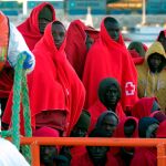 Inmigrantes rescatados en el mar de Alborán / Foto: Efe