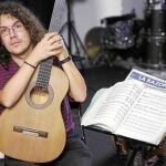 Enrike Solinís: «La música, como el amor, es una historia de desengaño»