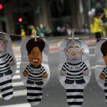 Miles de manifestantes pidieron en las calles la dimisión de Rousseff
