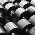 La CE abre tres investigaciones antidumping sobre el acero importado de China