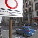 Los comerciantes ven un problema para sus negocios el cierre del centro de Madrid al vehículo privado