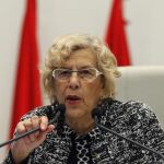 La alcaldesa de Madrid, Manuela Carmena, durante el Pleno del Ayuntamiento que ha retomado