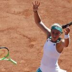 La letona Jelena Ostapenko celebra su triunfo en Roland Garros.