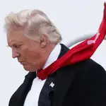  El celo que delata las corbatas largas de Trump