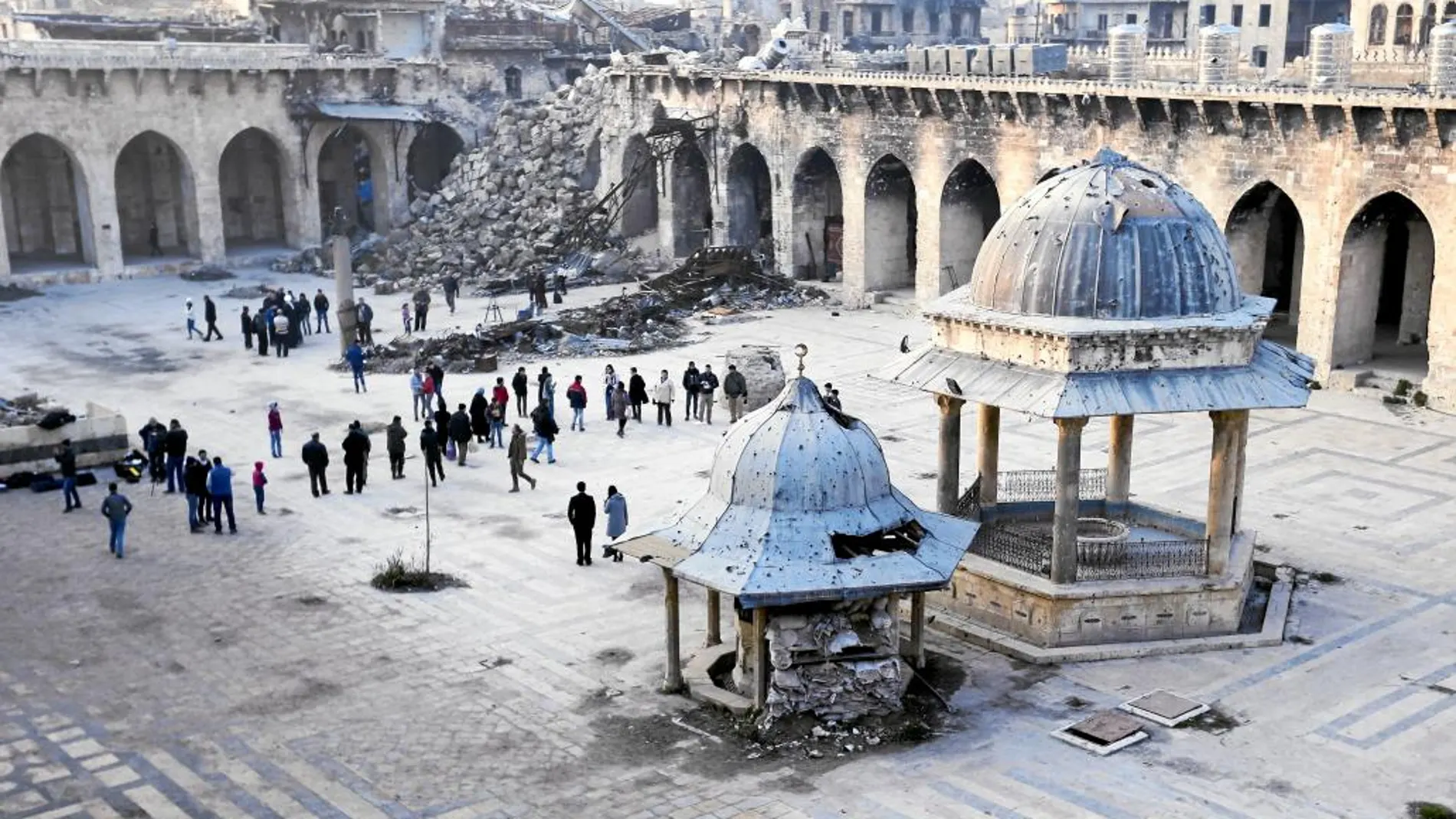 La Gran Mezquita de Alepo, en la ciudad vieja, se convirtió en frente de batalla de la cruenta guerra siria