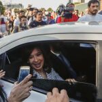La expresidenta argentina Cristina Fernández de Kirchner llega al tribunal el pasado 7 de marzo de 2017