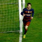 El delantero argentino del FC Barcelona Lionel Messsi celebra el segundo gol del equipo frente al Rayo Vallecano