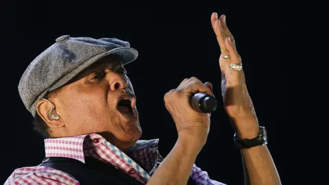 Al Jarreau en un concierto en Río de Janeiro
