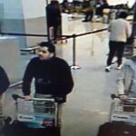 Imagen en el aeropuerto de Zaventem de los supuestos autores de las explosines