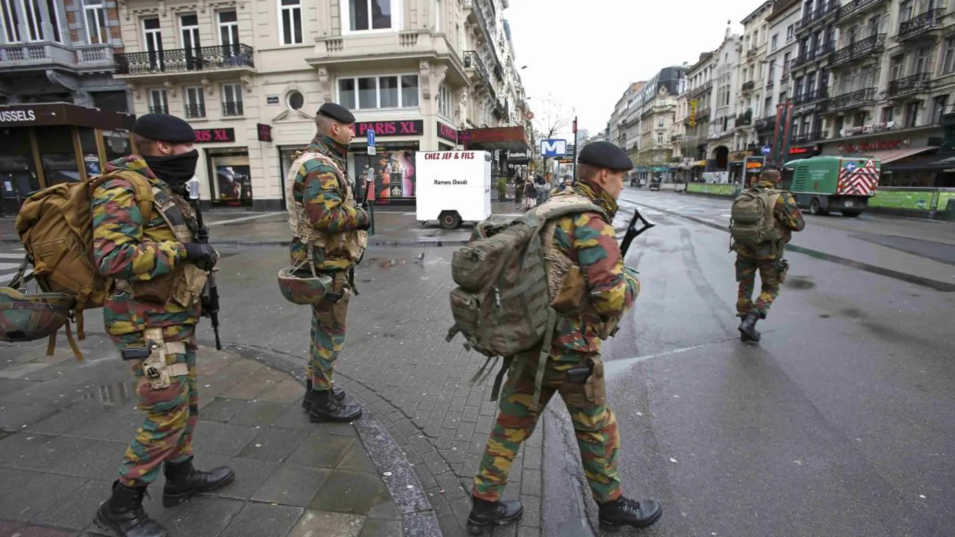 Soldados belgas en Bruselas