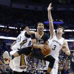 Stephen Curry (30) .