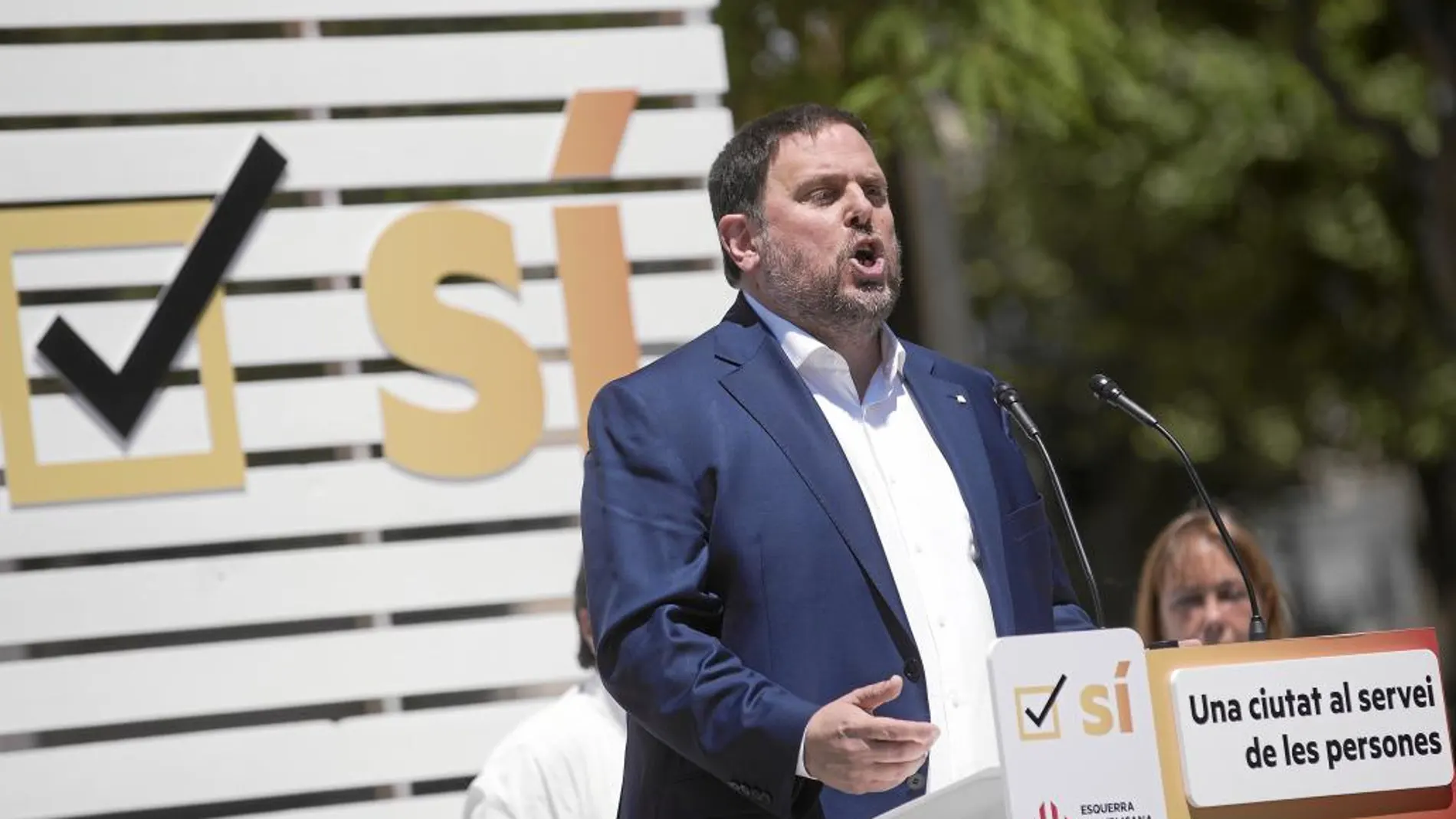 El vicepresidente de la Generalitat y líder de ERC, Oriol Junqueras, ayer en el acto de precampaña por el «sí» al referéndum