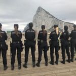 Siete mujeres policía luchan contra el narcotráfico en La Línea