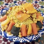 La cocina marroquí no se explica sin el vigoroso cuscús de verduras y carne. Restaurante Almunia ( calle de Bonaire,18)