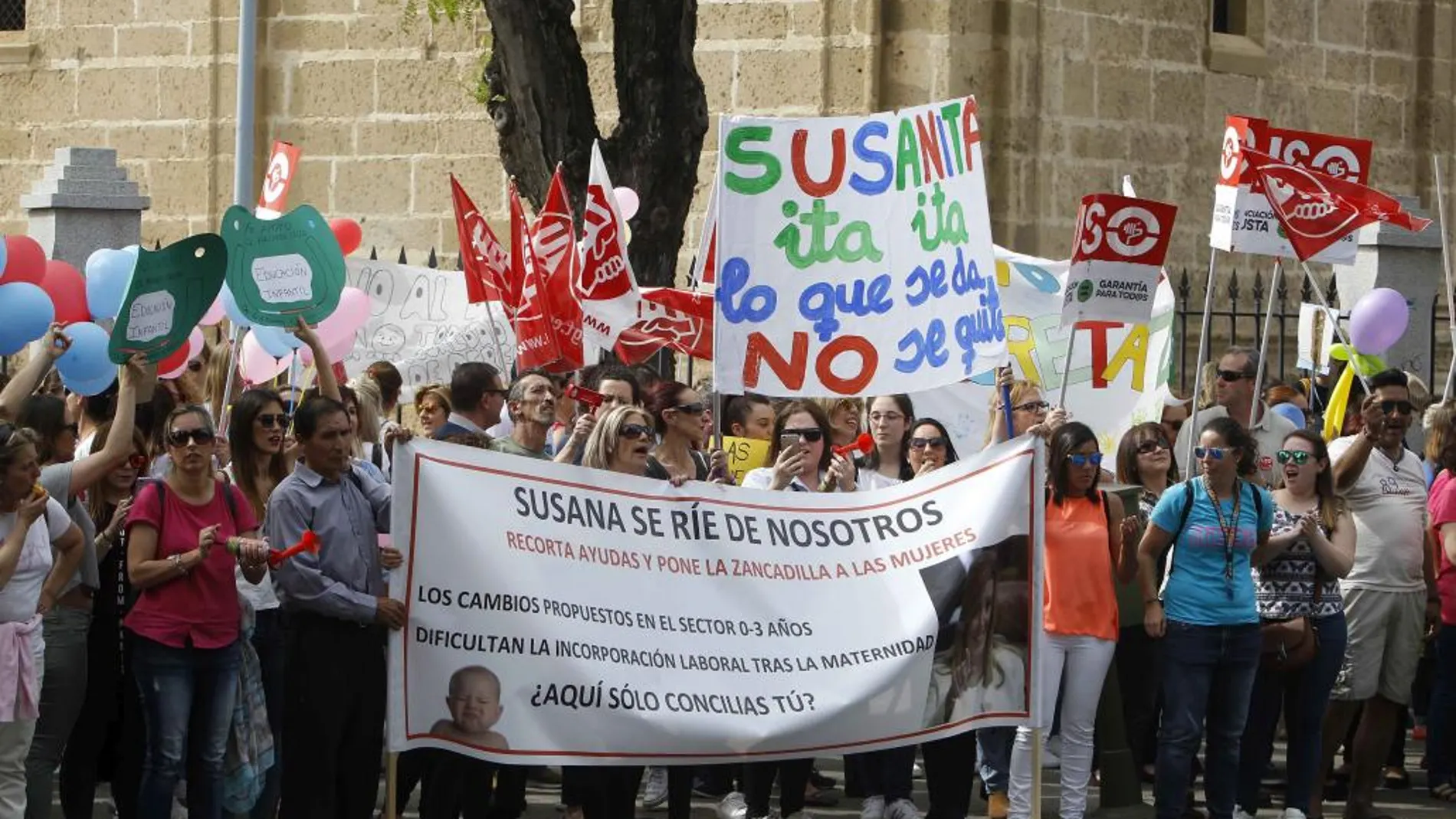 Una de las entidades sin funcionarios es la agencia de educación que gestionará las ayudas del decreto-ley de Infantil por el que protestaron ayer en el Parlamento