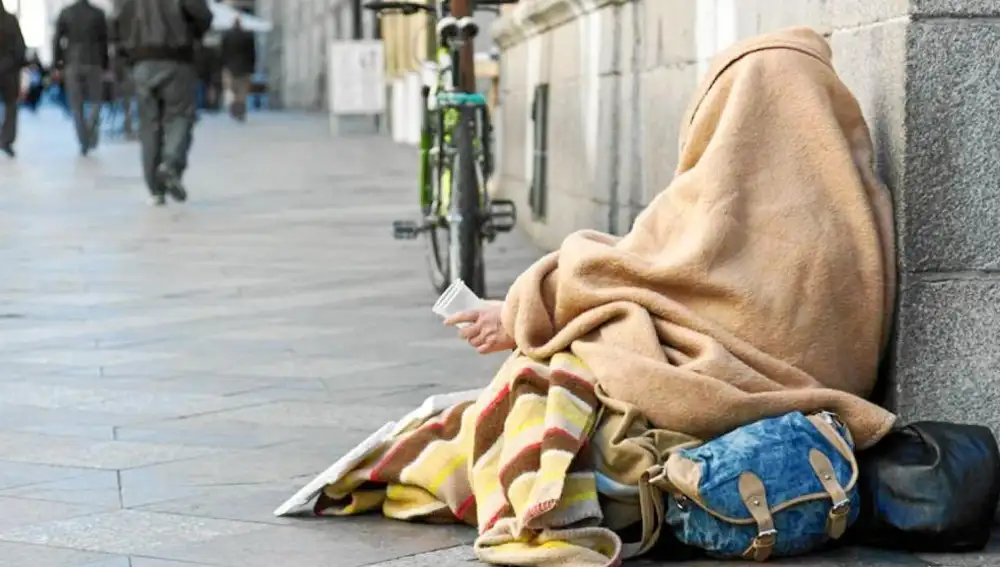 El Orde Hospitalario sant Joan de Déu acoge en sus pisos y albergues a un 22 por ciento de las personas sin hogar en España/ La Razón