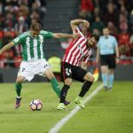 2-1. El Athletic, firme en su carrera europea ante un Betis combativo