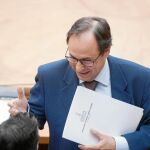 El conseller de Hacienda y Modelo Económico, Vicent Soler, en una sesión de Les Corts