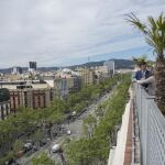 Vistas de Barcelona desde la terraza del hotel de cinco estrellas gran lujo