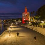 Iluminación de la Torre del Oro para celebrar la Gala de Los Goya en Sevilla / Foto: EuropaPress