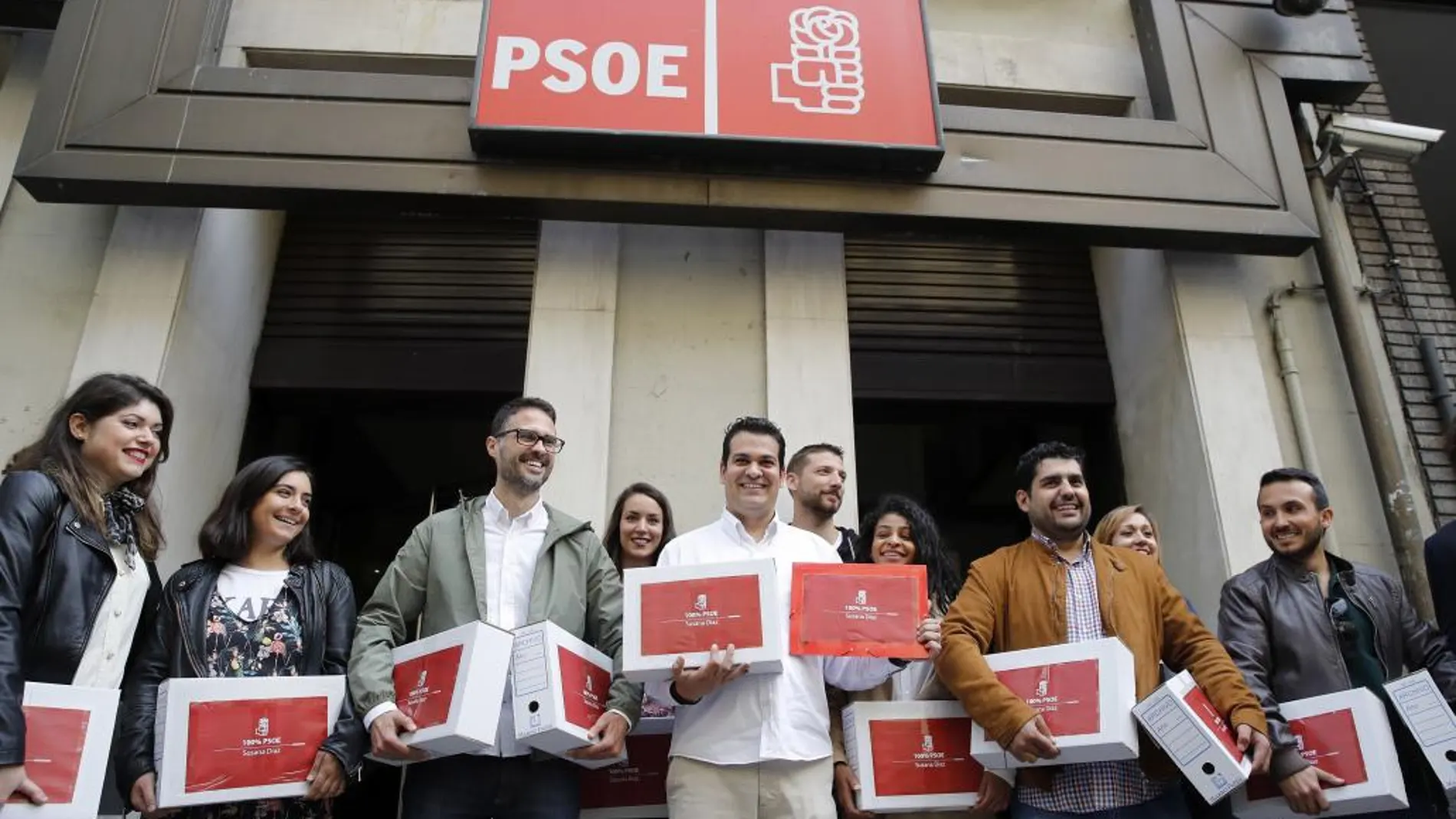El equipo de Susana Díaz, precandidata a las primarias a la Secretaría General del PSOE, encabezado por Nino Torres