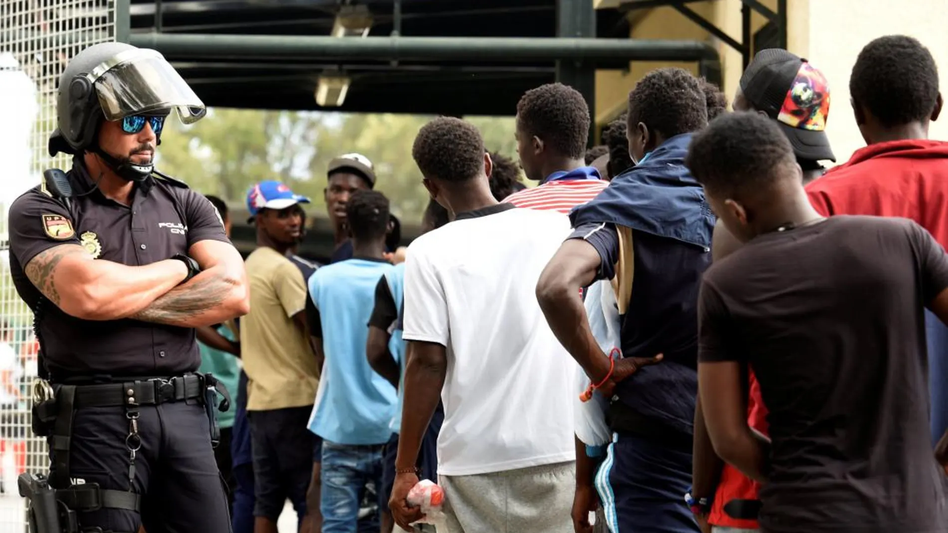 Los inmigrantes a su llegada al CETI de Ceuta/Foto: Reuters