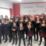 Los alumnos del Colegio Internacional Peñacorada de León interpretan el tema del grupo colombiano Morat con la letra escrita por la joven vallisoletana Inés García del Barrio, que ha traspasado fronteras