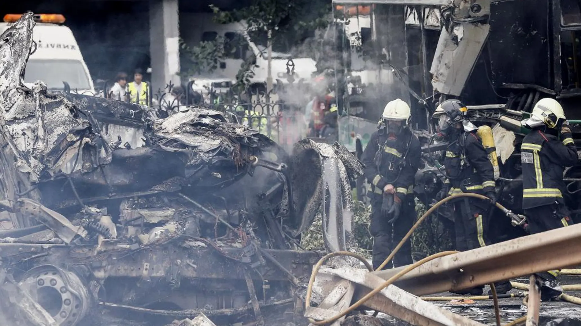 Estado en el que quedaron los vehículos implicados en un accidente en el que 15 personas resultaron heridas, una de ellas grave, el pasado viernes en Guipúzcoa