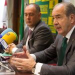 El director general de Caja Rural de Zamora, Cipriano García; y el prresidente de la entidad en Zamora, Nicanor Santos; presentan el Balance y Cuenta de Pérdidas y Ganancias correspondiente al ejercicio de 2018