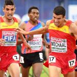 Ilias Fifa y Adel Mechaal a su llegada a la línea de metra de los 5.000 metros.