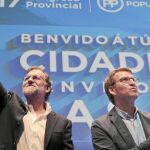 Persona muy grata. Rajoy fue ayer recibido con aplausos en Pontevedra, donde acudió a un acto con Feijóo